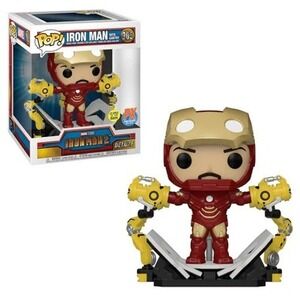 Funko Pop Iron Man with Gantry 905 Marvel Deluxe Glow in the Dark Exclusive NWT